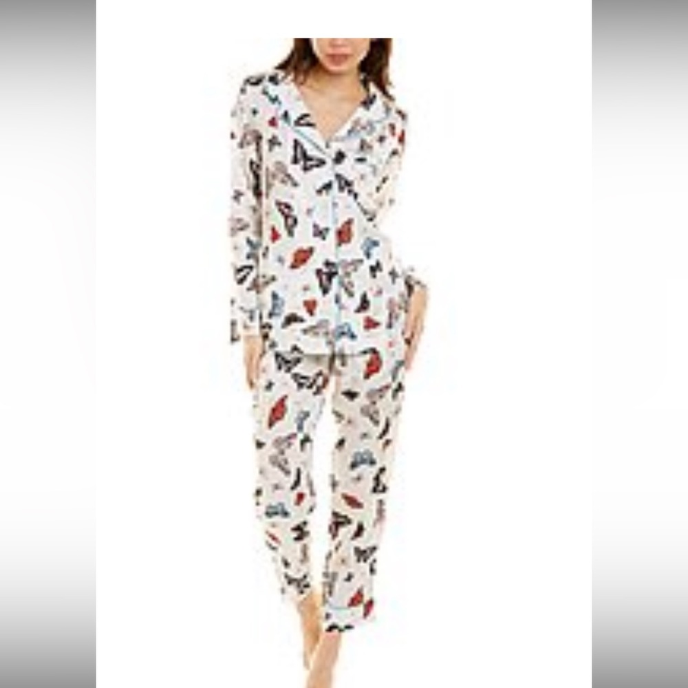 Revolve Plush Silk Butterfly 2 piece pajama set; size XS; EUC!
